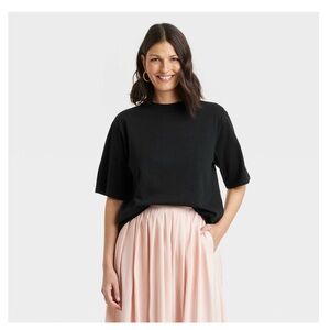 Women's Oversized Short Sleeve T-Shirt - A
New Day™ Black L